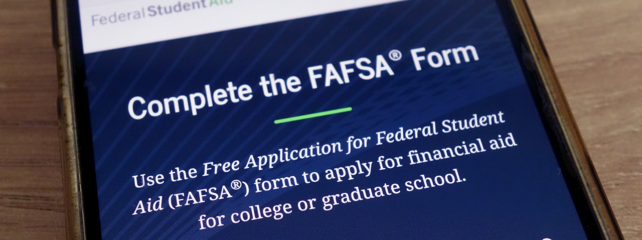 Cellphone with FAFSA website