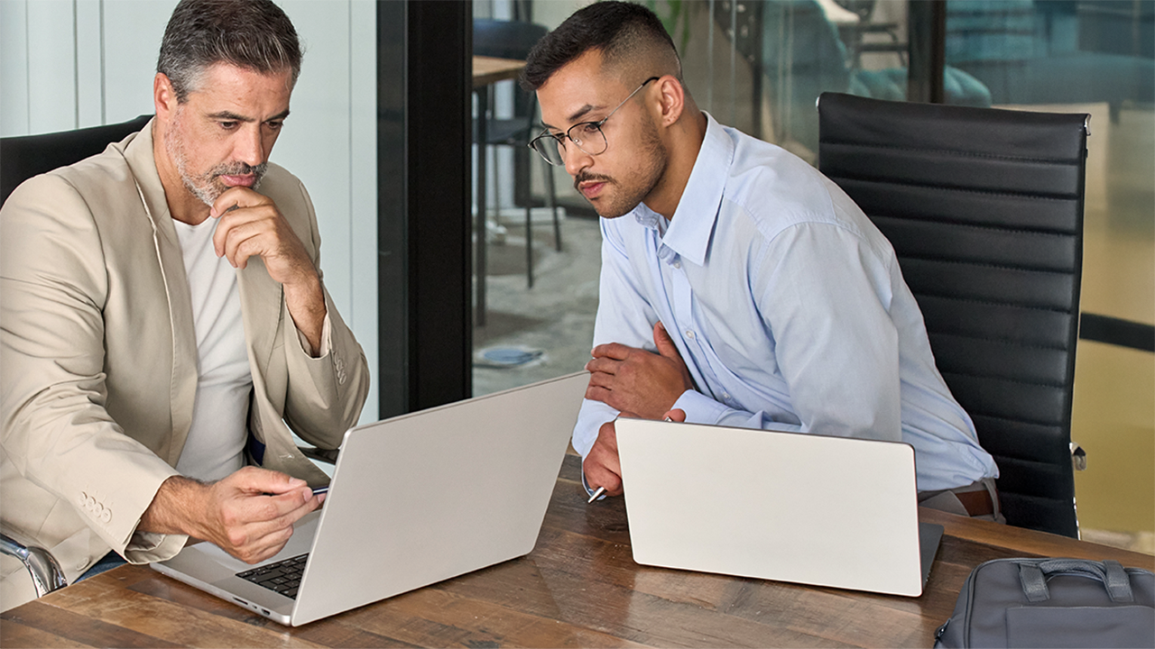Advisor with adult student